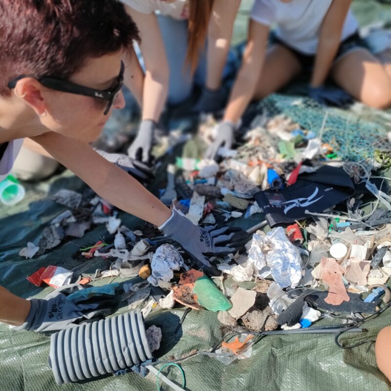 Rifiuti raccolti con clean up